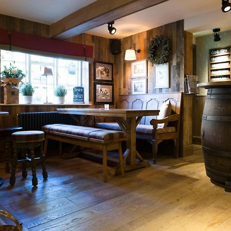 Red Lion Inn Little Budworth Екстер'єр фото
