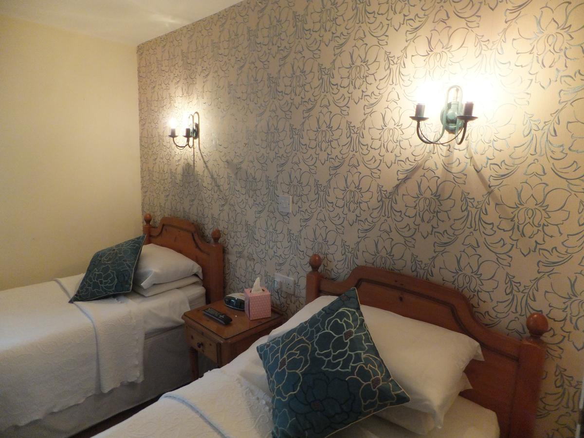 Red Lion Inn Little Budworth Екстер'єр фото