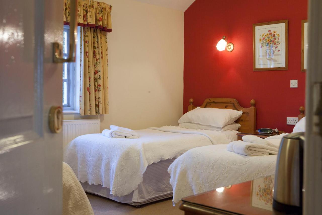 Red Lion Inn Little Budworth Екстер'єр фото