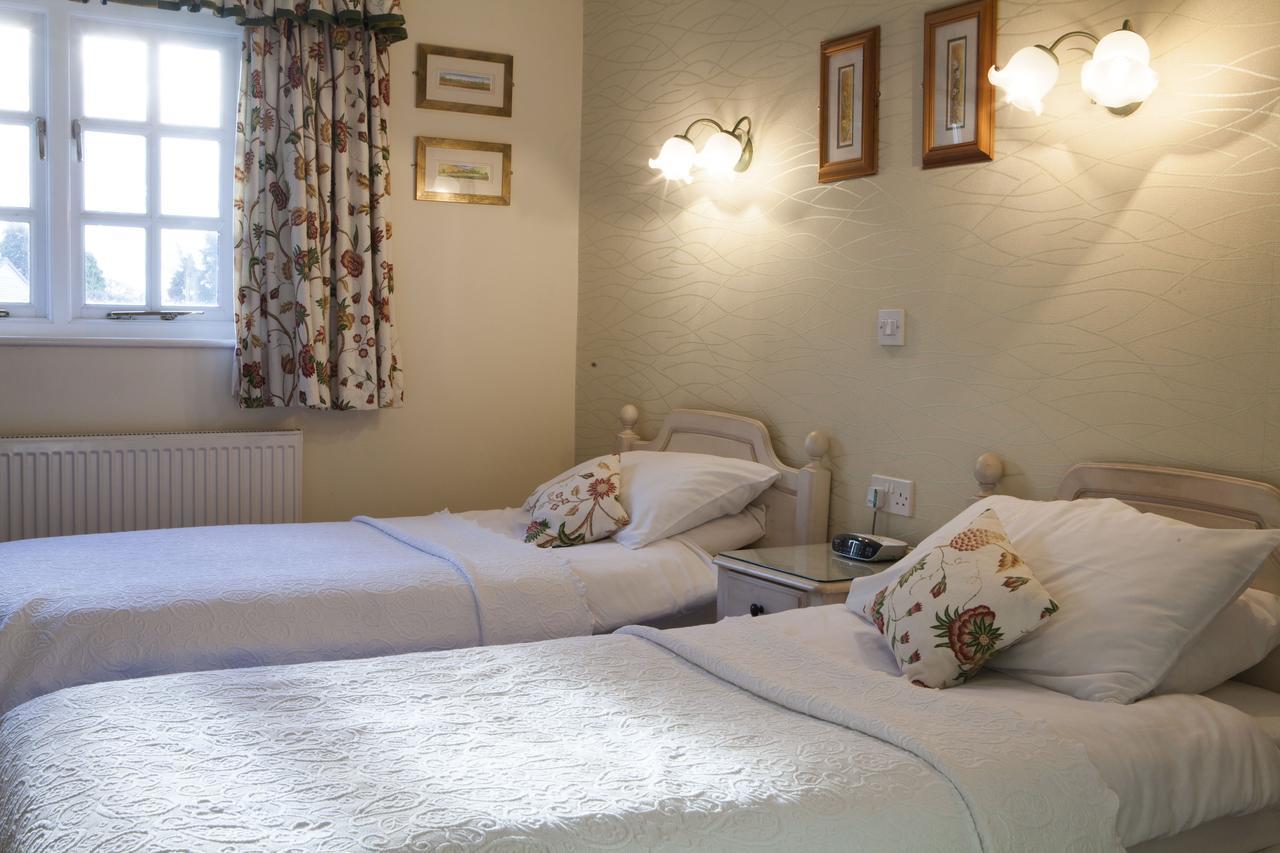 Red Lion Inn Little Budworth Екстер'єр фото