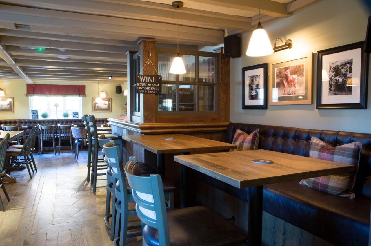 Red Lion Inn Little Budworth Екстер'єр фото